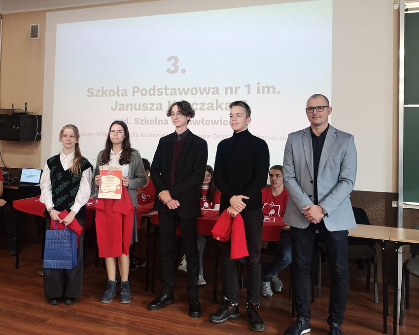 Powiększ: 